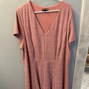 Layne Bryant Pale Pink Vneck Short Sleve Dress 22